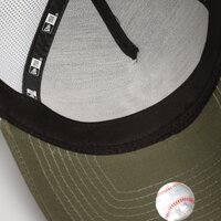 Męska czapka z daszkiem NEW ERA CZAPKA LEAGUE ESS 9FORTY TRUCKER NYY NOV NEW YORK YA 12523894 kolor khaki