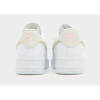 Damskie buty NIKE WMNS NIKE AIR FORCE 1 '07 J1 dm2876-100 kolor biały