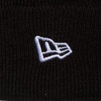 Damska czapka zimowa NEW ERA CZAPKA ZIMOWA ESSENTIAL CUFF KNIT BULLS CHICAGO BULL 12156075 kolor czarny