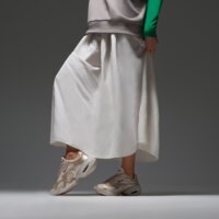 Damskie buty NIKE WMNS AIR MAX MUSE fv1920-005 kolor beżowy