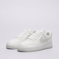 Damskie buty NIKE AIR FORCE 1 '07 SE dv3808-104 kolor biały