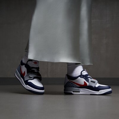 AIR JORDAN LEGACY 312 LOW BG