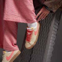 Damskie buty NIKE BLAZER LOW '77 VINTAGE fq8060-700 kolor żółty