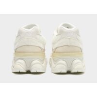 Buty dziecięce NEW BALANCE 9060  gc9060er kolor kremowy