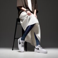 Buty dziecięce NIKE AIR FORCE 1 LOW JS BG ir0270-100 kolor biały