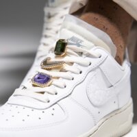Damskie buty NIKE AIR FORCE 1 LOW PREMIUM dn5463-100 kolor biały