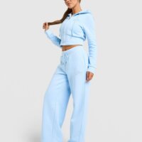 Spodnie damskie JUICY COUTURE SPODNIE SCRIPT FLC PANT BLUE jcjdw450134 kolor niebieski