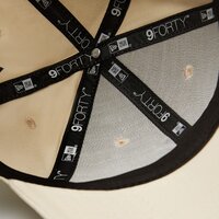 Męska czapka z daszkiem NEW ERA CZAPKA OUTLINE 940 NYY NEW YORK YANKEES LTCTTA 60565114 kolor beżowy