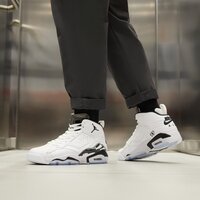 Męskie buty JORDAN JUMPMAN MVP  dz4475-100 kolor biały