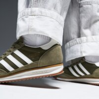 Męskie buty ADIDAS SL 72  jr8769 kolor szary
