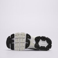 Damskie buty NIKE W AIR MAX MOTO 2K hq2056-103 kolor biały