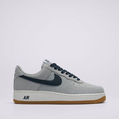 NIKE AIR FORCE 1 '07 LV8