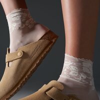 Klapki damskie BIRKENSTOCK BOSTON  1027752 kolor beżowy