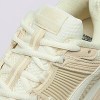 Damskie buty NIKE W ZOOM VOMERO 5 hq0458-200 kolor beżowy