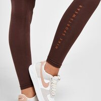 Spodnie damskie NIKE LEGGINGS W NSW LGGNG HR PRNT SWSH fn7699-227 kolor brązowy