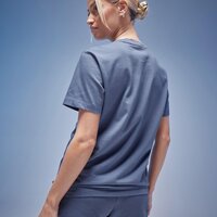 Koszulka damska ADIDAS T-SHIRT BOYFRIEND TEE iw0652 kolor granatowy
