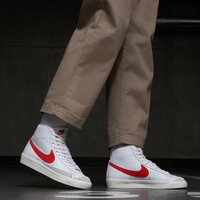 Damskie buty NIKE BLAZER MID 77 cz1055-101 kolor biały