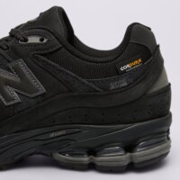 Męskie buty NEW BALANCE 2002  m2002rpj kolor czarny