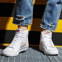 Damskie buty NIKE BLAZER MID '77 cz1055-118 kolor biały