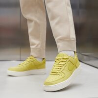 Damskie buty NIKE AIR FORCE 1 '07 PRM dr9503-700 kolor żółty