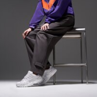 Damskie buty NIKE W P-6000 SE if1756-100 kolor szary