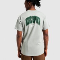 Koszulka męska NIKE T-SHIRT NSW GFX II iq5482-370 kolor zielony