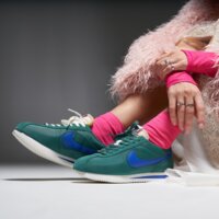 Damskie buty NIKE W CORTEZ TXT 2 ih2361-300 kolor zielony