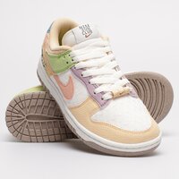 Damskie buty W NIKE DUNK LOW SE dq0265-100 kolor multicolor