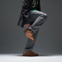 Męskie buty VANS HYLANE vn000d26gwt1 kolor brązowy