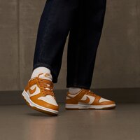Damskie buty NIKE DUNK LOW NEXT NATURE dn1431-001 kolor pomarańczowy