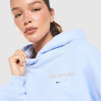 Damska bluza NIKE BLUZA Z KAPTUREM W NK STUDIO FLC OS GLS iu3725-407 kolor niebieski