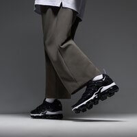 Męskie buty NIKE AIR VAPORMAX PLUS 924453-011 kolor czarny