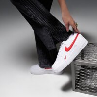 Buty dziecięce NIKE AIR FORCE 1 LV8 GS fv7020-101 kolor biały