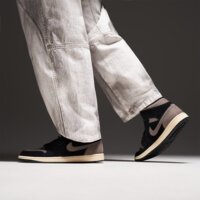 Męskie buty AIR JORDAN 1 MID SE  ib7110-002 kolor brązowy