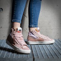 Damskie buty NIKE BLAZER MID '77 JUMBO dq1471-600 kolor beżowy