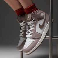 Buty dziecięce JORDAN AIR 1 MID BG  dq8423-003 kolor biały