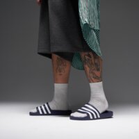 Męskie klapki ADIDAS ADILETTE AQUA f35542 kolor granatowy