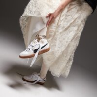 Damskie buty PUMA PALERMO WIDE LACE  40210901 kolor biały