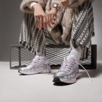 Damskie buty NIKE W P-6000 bv1021-108 kolor biały