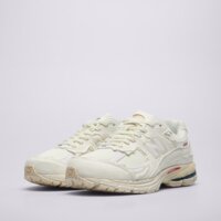 Męskie buty New Balance2002 m2002rdc kolor biały