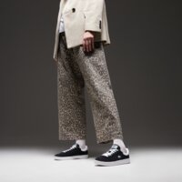 Damskie buty LACOSTE BASESHOT 223 1 SFA 746sfa0055312 kolor czarny