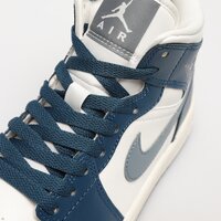 Damskie buty WMNS AIR JORDAN 1 MID bq6472-414 kolor niebieski