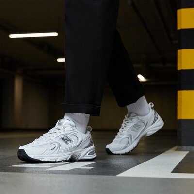 NEW BALANCE 530