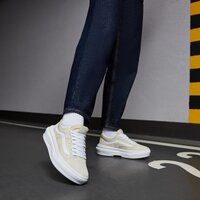 Trampki damskie VANS UA OLD SKOOL OVERT CC vn0a7q5e1nf1 kolor beżowy