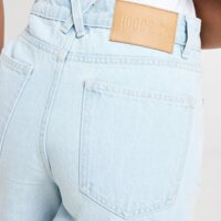 Spodenki damskie HOODRICH SZORTY FRONT SCRIPT JORT LIGHT BLUE hw01250325 kolor niebieski