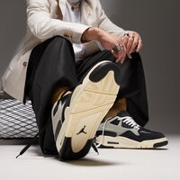 Męskie buty AIR JORDAN 4 RM fq7939-006 kolor czarny