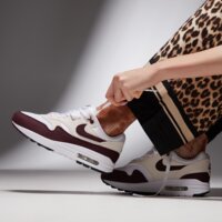 Damskie buty NIKE AIR MAX 1 dz2628-114 kolor biały