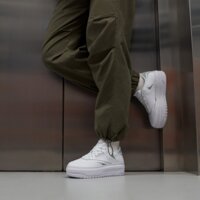 Damskie buty REEBOK CLUB C EXTRA hq2127 kolor biały