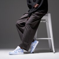 Damskie buty JORDAN AIR 1 LOW  dc0774-142 kolor biały