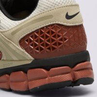 Męskie buty NIKE ZOOM VOMERO 5 hf1553-201 kolor beżowy